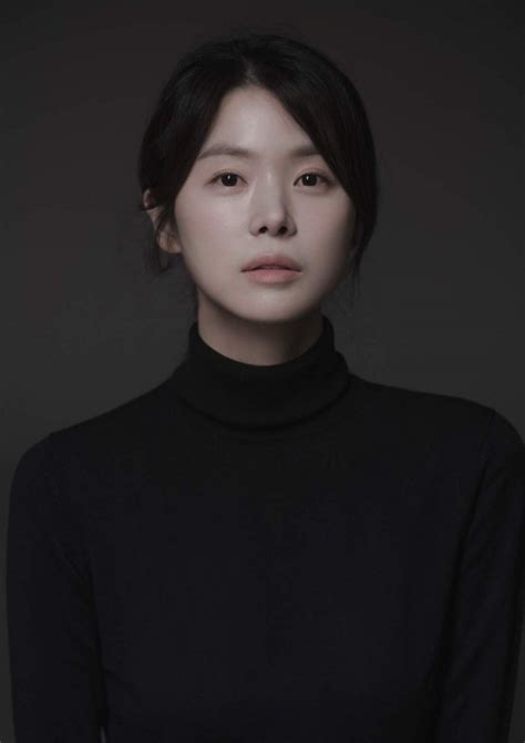 min ji ah|how old is min jiah.